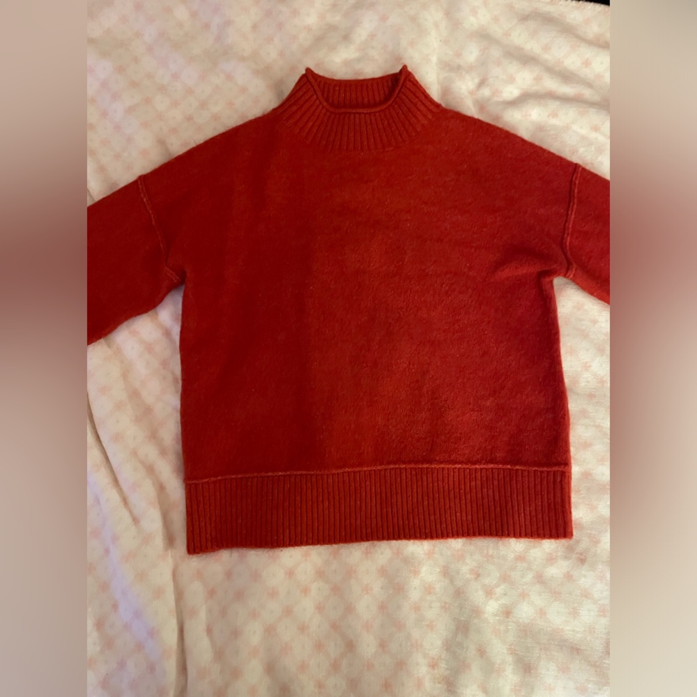 Burnt orange sweater, size extra-small